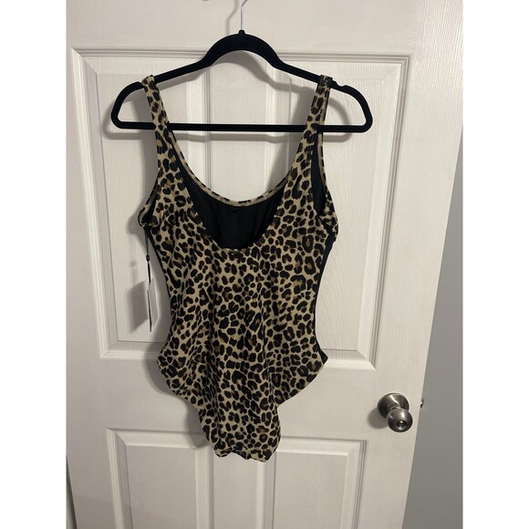 DKNY Women's Leopard-Print One Piece Swimsuit Suntan Size 12 New with Tags - Picture 3 of 9